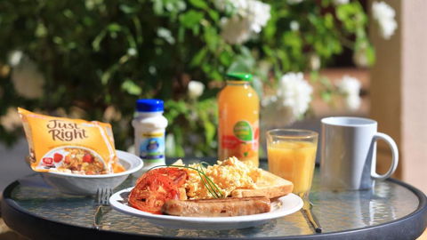 All Travellers Motor Inn - Accommodation Whitsundays 1