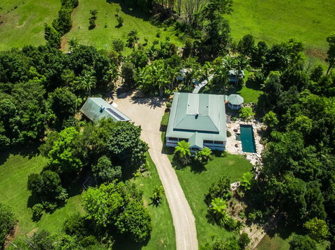 A PERFECT STAY - Bangalla Estate - Accommodation Whitsundays 1