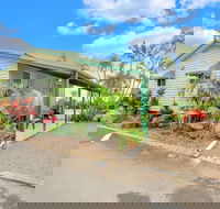 BIG4 Cane Village Holiday Park - Accommodation Whitsundays