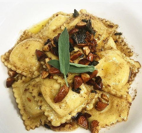 Biviano's At Windsor - Accommodation Whitsundays 14