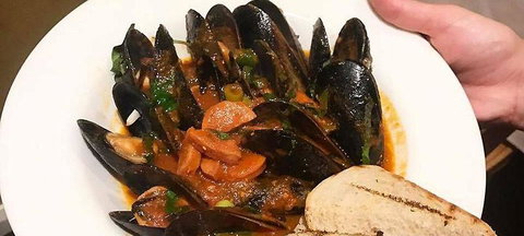 Biviano's At Windsor - Accommodation Whitsundays 3