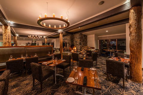 Highland Restaurant - Accommodation Whitsundays 0