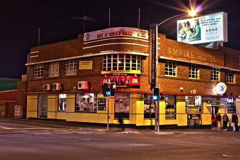 Republic Bar & Cafe - Accommodation Whitsundays 0