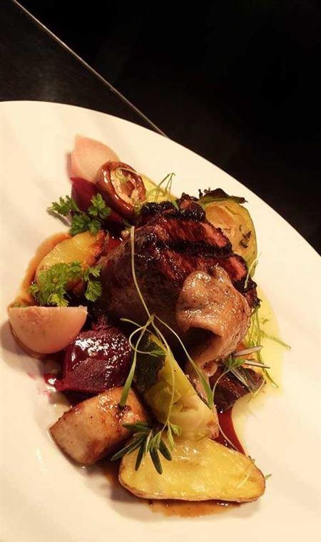 SEE Restaurant - Accommodation Whitsundays 4