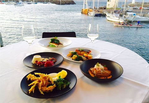 Harbourfront Restaurant - Accommodation Whitsundays 10