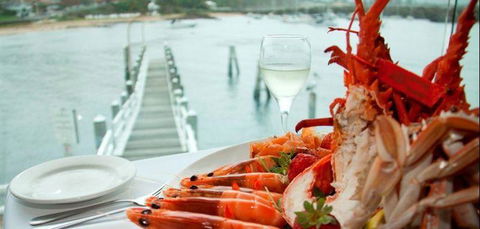 Harbourfront Restaurant - Accommodation Whitsundays 15