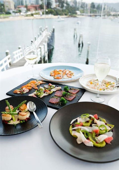 Harbourfront Restaurant - Accommodation Whitsundays 4