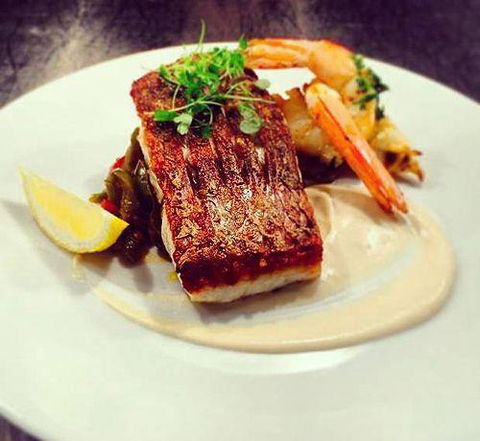Harbourfront Restaurant - Accommodation Whitsundays 5