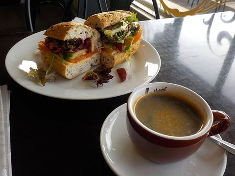 Ambrosia Cafe - Accommodation Whitsundays 0