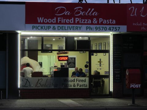 Da Bella Woodfire Pizza - Accommodation Whitsundays 0