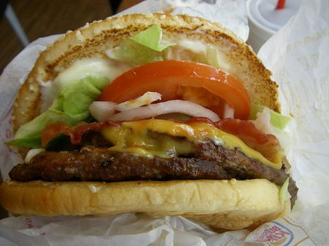 Hungry Jack's - Accommodation Whitsundays 0