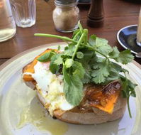 Crowded House Cafe - Accommodation Whitsundays