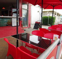 Imola Red Cafe - Accommodation Whitsundays