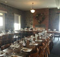 Royal George Hotel - Accommodation Whitsundays