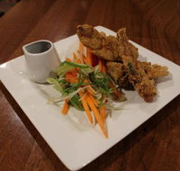 The Main Hotel - Accommodation Whitsundays