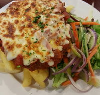 Leggies moe hotel - Accommodation Whitsundays