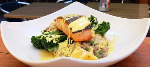 Outback Steakhouse Leumeah - Accommodation Whitsundays 3