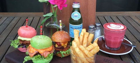 Simply Nile Cafe - Accommodation Whitsundays 3