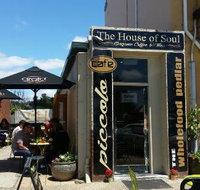 Cafe Piccolo - Accommodation Whitsundays