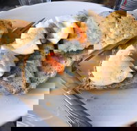 Maggie's Coffee Lounge - Accommodation Whitsundays