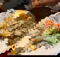 Magpie and Stump - Accommodation Whitsundays