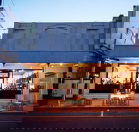 Thousand Pound Wine Bar  Store - Accommodation Whitsundays