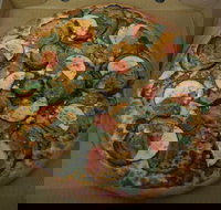 4 Shore Pizza  Pasta - Accommodation Whitsundays