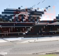 Royal Hotel - Accommodation Whitsundays