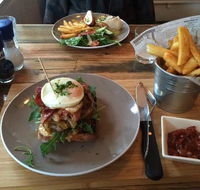 The Front Paddock Cafe - Accommodation Whitsundays