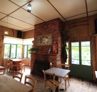 The Blue Duck Inn Hotel Pub - Accommodation Whitsundays