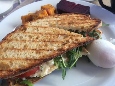 Albion Lane Cafe - Accommodation Whitsundays 0