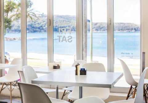 Beach House Balmoral Restaurant & Cafe - Accommodation Whitsundays 0