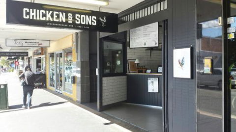 Chicken And Sons - Accommodation Whitsundays 0