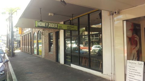 Honey Rider Bar - Accommodation Whitsundays 0