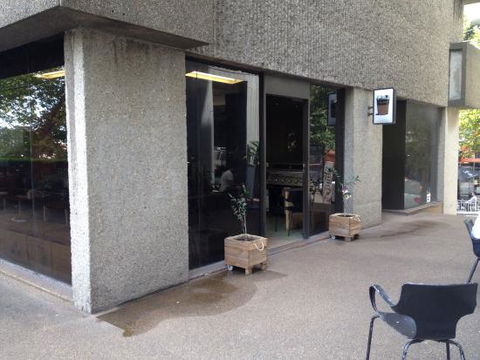 Mr & Mrs Ten Limes Cafe - Accommodation Whitsundays 0