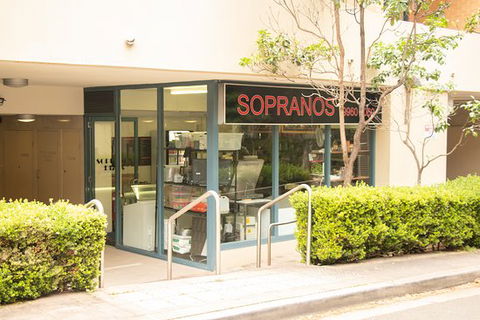Sopranos Pizza Neutral Bay - Accommodation Whitsundays 0