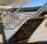 The Sandy Bear - Accommodation Whitsundays