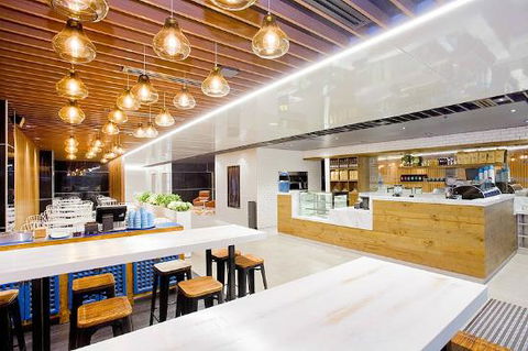 Zealous Brasserie - Accommodation Whitsundays 0
