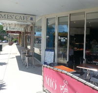 James' Takeaway Cafe - Accommodation Whitsundays