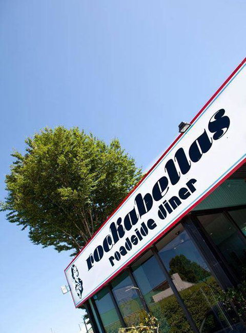 Rockabellas Roadside Diner - Accommodation Whitsundays 7
