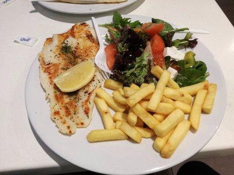 Dee Why Seafoods - Accommodation Whitsundays 0