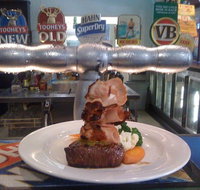 Great Food Good Wine and Cold Beer - Accommodation Whitsundays