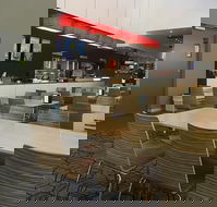 David's Palm Court - Accommodation Whitsundays