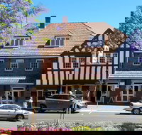 Camden Hotel - Accommodation Whitsundays