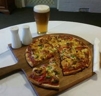 Khartoum Hotel Pub - Accommodation Whitsundays