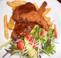 Pedens Hotel - Accommodation Whitsundays