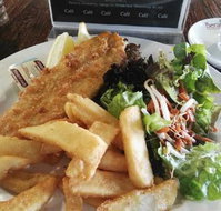 Corner Table by Alex and Michelle - Accommodation Whitsundays