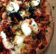 Crust Gourmet Pizza - Accommodation Whitsundays