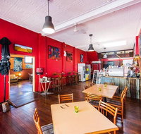 The Naked Bean - Accommodation Whitsundays