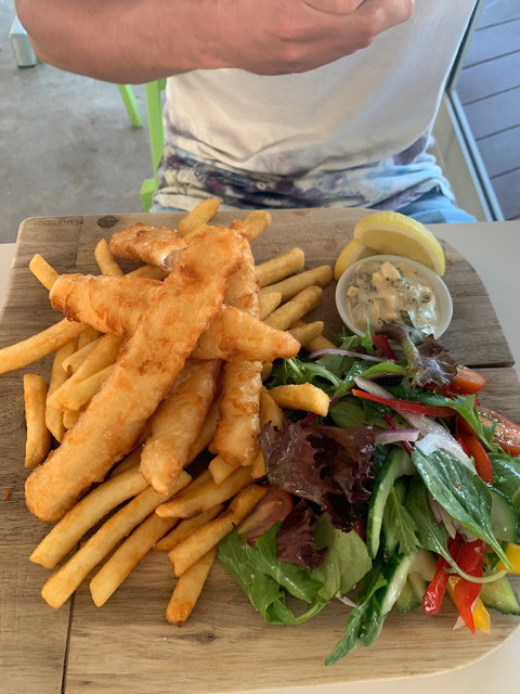 The Boughshed Restaurant - Accommodation Whitsundays 2